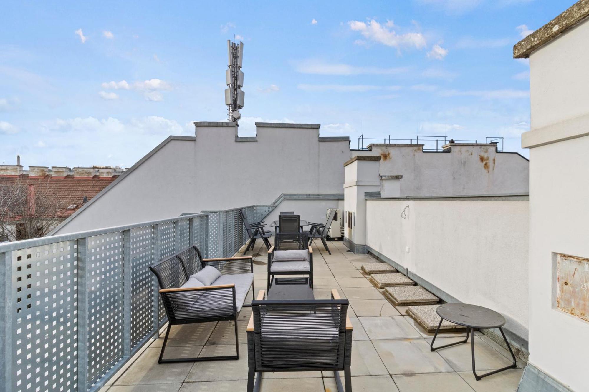 Terrace - 75 M² - Near Wiener Stadthalle Esterno foto